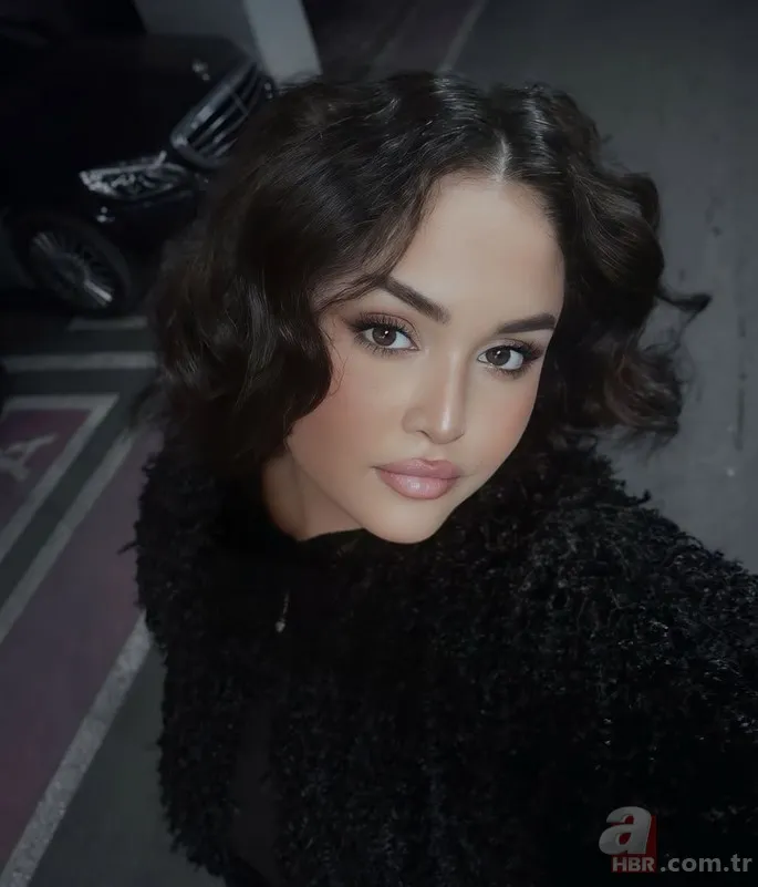 Ferdi Tayfur'un şarkısını okudu! Hüsnü Şenlendirici'nin kızı sesiyle tam not aldı 6