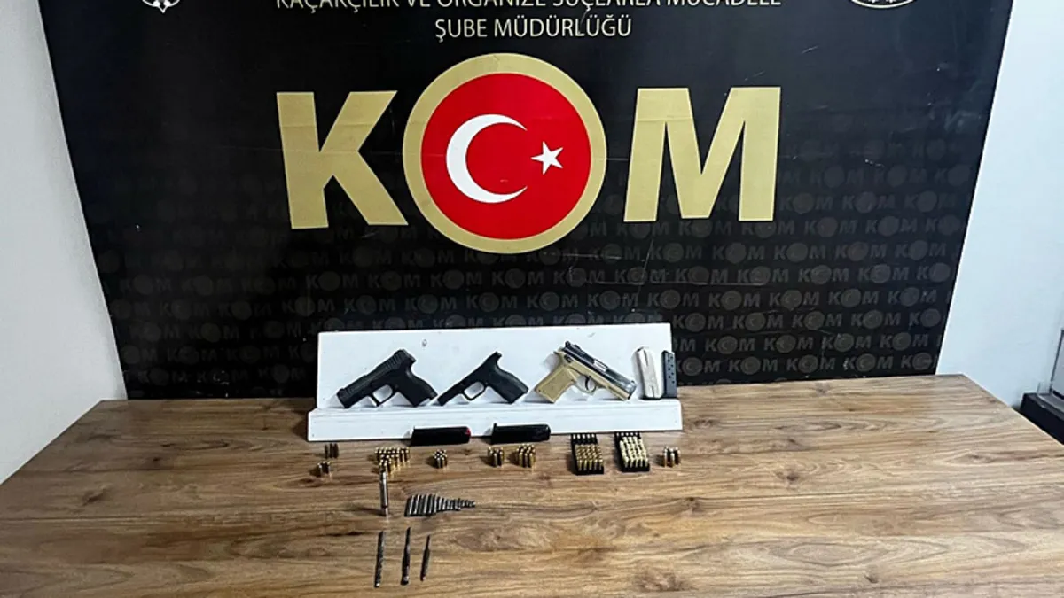 Sakarya'da silah kaçakçılığı: 4 kişi gözaltına alındı