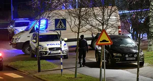 İsveç’te polis karakoluna bombalı saldırı