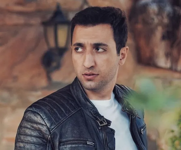 Yalı Çapkını Fuat öldü mü? Yalı Çapkını Doğukan Polat kimdir, diziden ayrıldı mı, neden? Korhanların acı günü...