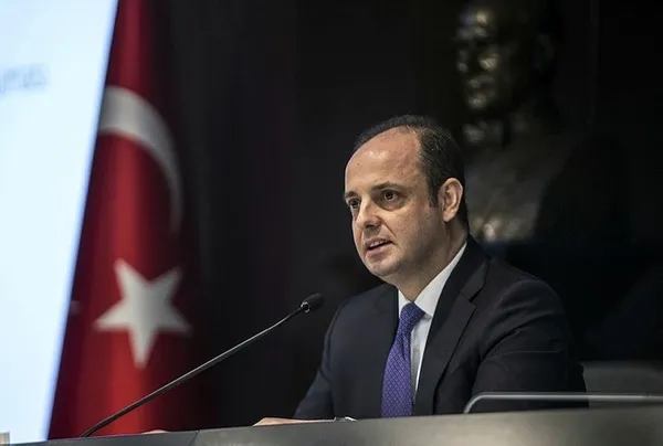 Bakan Albayrak Türkiye’yi Davos’ta temsil edecek