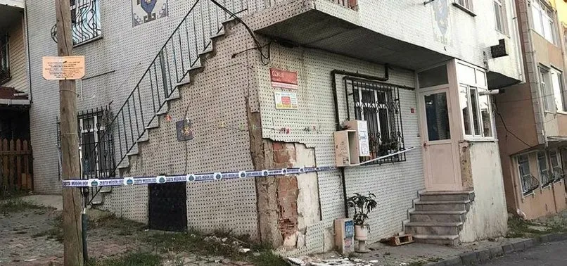 Son dakika: Deprem sonrası Arnavutköy'de 15 bina ve 1 okul mühürlendi