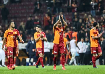 Galatasaray Alanyaspor'u rahat geçti
