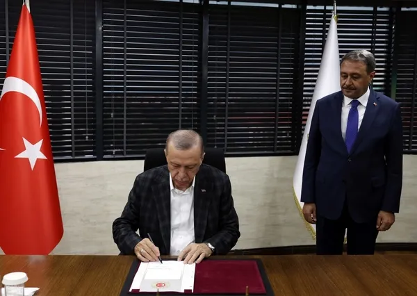 Başkan Erdoğan AK Parti Genişletilmiş İl Meclisi Toplantısı’na katıldı