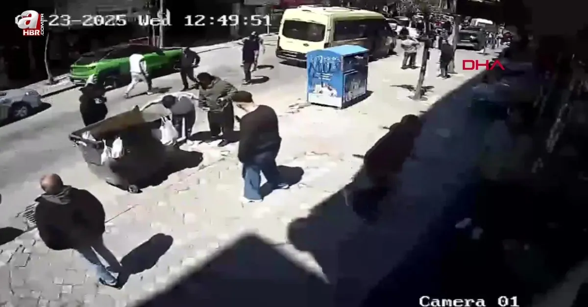 Deprem anında otomobilin üstüne atladı!