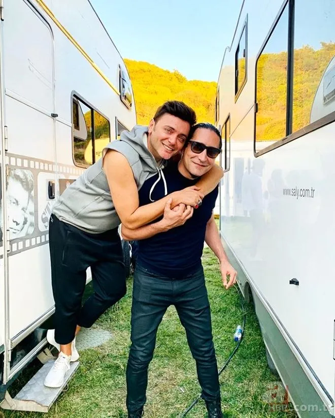 Zakkum'un solisti Yusuf Demirkol estetikle bambaşka biri oldu 10