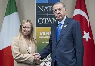 Başkan Erdoğan İtalya Başbakanı Meloni ile görüştü