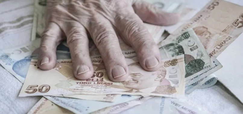 Emekli maaş farkları ne zaman yatacak? 2020 SSK Bağkur zamlı emekli maaşları ödeme takvimi