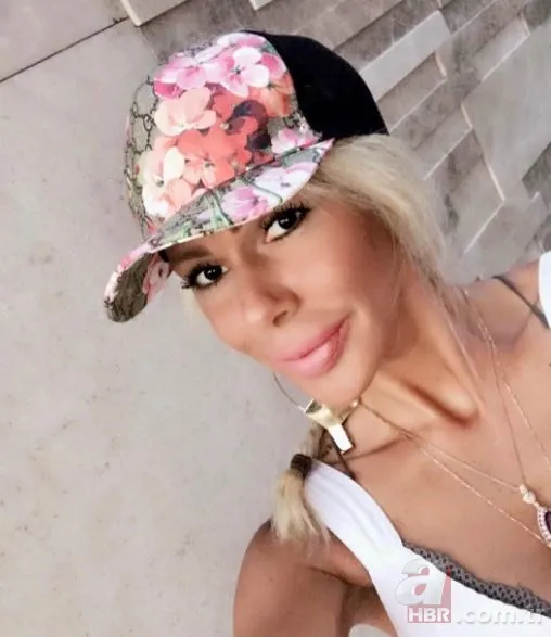 Hande Acar’ın 6.500 €’luk çantası herkesin dilinde 9