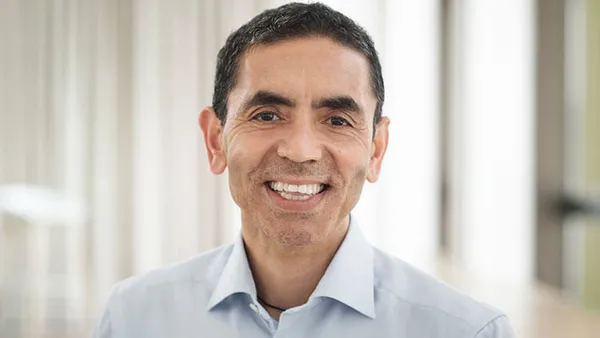 Koronavirüs aşısını bulan Türk çiftten Trump’ın iddialarına cevap