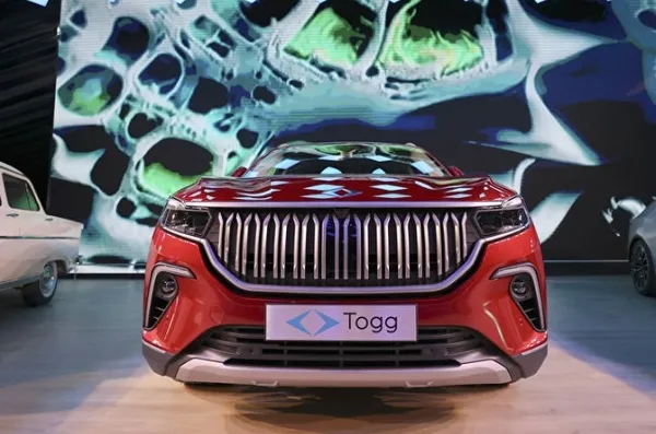 Rengi ve dokusuyla dünyada tek! ’Elazığ Vişne Mermeri’nde TOGG talebi