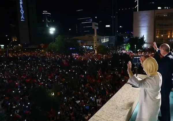 1702333145326.jpeg Gerçeği o da gördü! Eski İYİ Partili Adnan Beker’in genel seçim itirafı: Tayyip Bey’e oy verdim - 8
