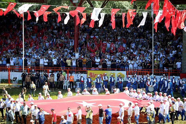 662. Tarihi Kırkpınar Yağlı Güreşleri'nde başpehlivanlığı Yusuf Can Zeybek elde etti - 6