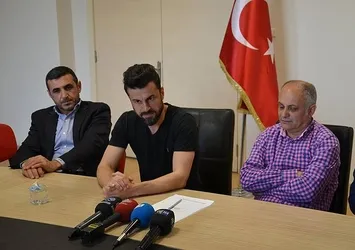 Denizlispor'da Tandoğan'la yola devam
