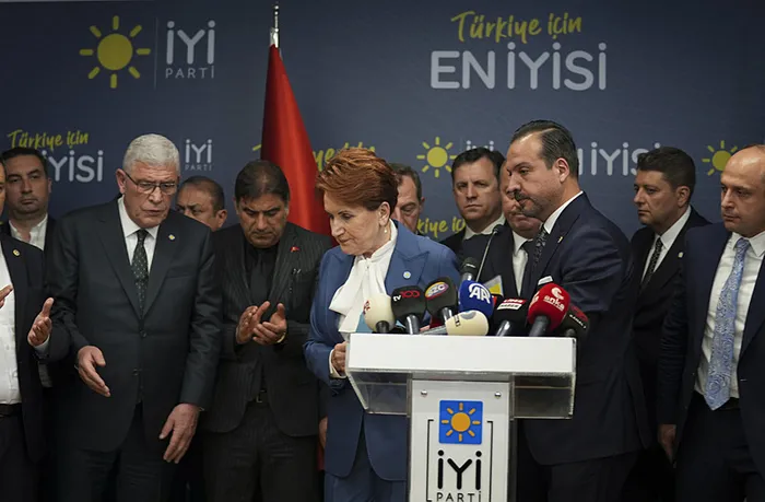 İYİ Parti’de kurultay öncesi flaş gelişme! Aday olmayacağını açıklayan Akşener odayı boşalttı! Kulislerde konuşulan isimler A Haber’de...