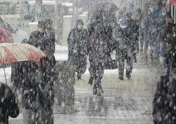 Meteoroloji'den son dakika hava durumu açıklaması! O illere yoğun yağışı uyarısı | 5 Mart 2021 hava durumu