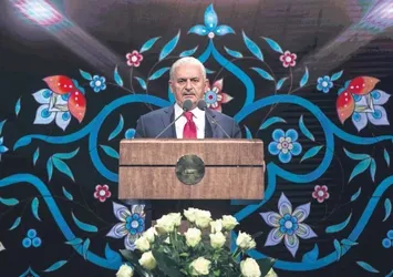Başbakan Yıldırım'dan Kur'an-ı Kerim'e dil uzatanlara kınama