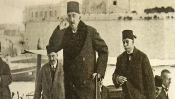 İBB Meclisi’nde CHP Grup Sözcüsü Tarık Balyalı Osmanlı’ya kin kustu! Sultan Vahdettin’e hain dedi