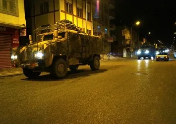 Suriye sınırında askeri hareketlilik! Peş peşe giriş yaptılar