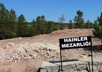 "Hainler Mezarlığı" tabelası kaldırıldı!