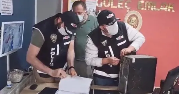 sahte-belgelerde-buyuk-vurgun-1624439535433.jpg Ankara'da "Göçmen Kuşlar" operasyonu! Akılalmaz yöntemle vurgun yaptılar - 1