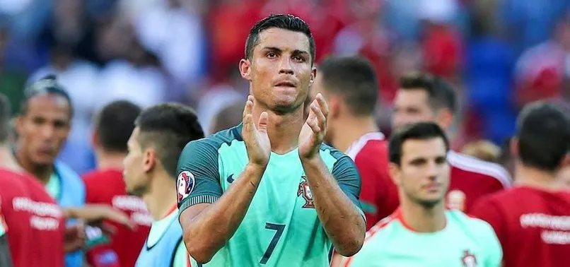 RONALDO PORTEKİZ'İ İPTEN ALDI