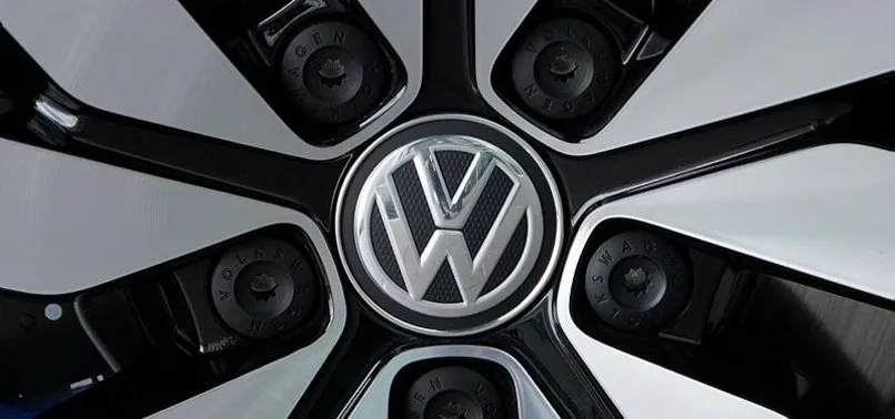 Volkswagen yeniledi! İşte yeni tasarımı...