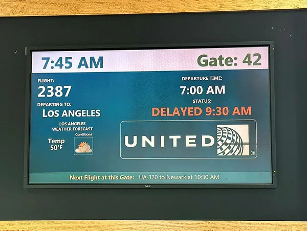 ABD’de uzun süre yapılamayan iç uçuşlar yeniden başladı