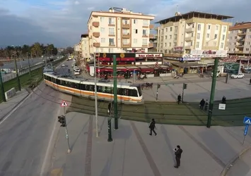 Gaziantep'te tramvaya yıldırım isabet etti