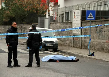 Kayseri'de sokak ortasında kadın cinayeti