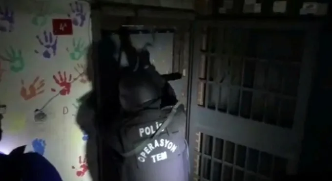 İstanbul’da terör örgütü DHKP/C’ye yönelik operasyonda 3 gözaltı