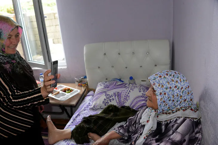 1590051530297.jpg Kayıtlara geçti! 126 yaşındaki kadın koronavirüsü yendi - 1