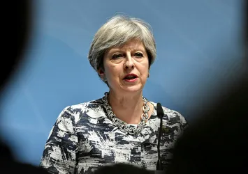 İngiltere Başbakanı May: Seçim gecesi ağladım