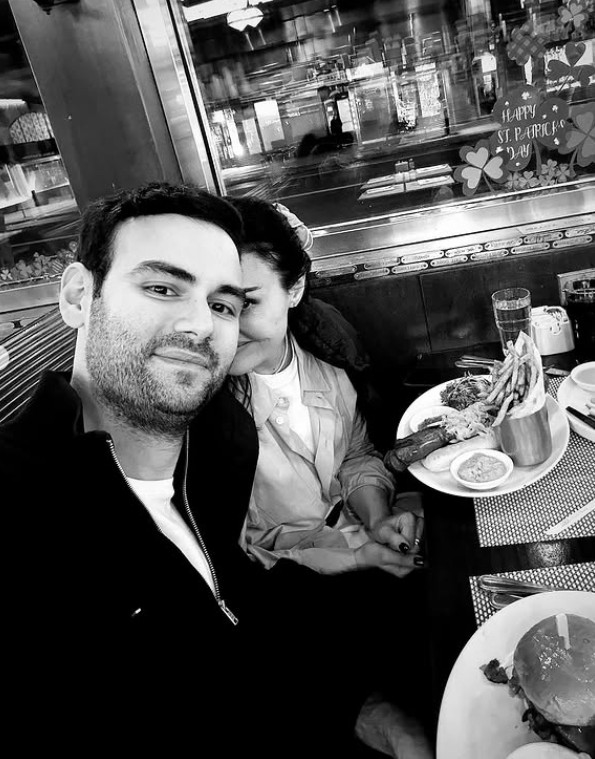 faruk-sabanci-ve-esra-bilgic-aski-okyanus-otesinde-1774355967947.jpg Faruk Sabancı ve Esra Bilgiç aşkı okyanus ötesinde - 3