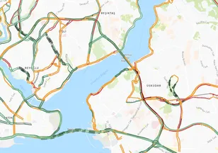 İstanbul'da yağmur trafiği vurdu! Yoğunluk yüzde 64'e çıktı