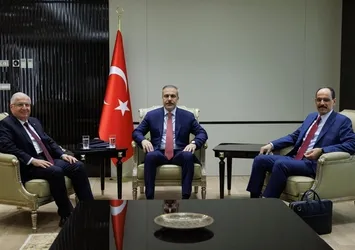 Dışişleri'nde kritik 3'lü toplantı! Bakan Fidan, Bakan Güler ve MİT Başkanı Kalın bir araya geldi | Detaylar A Haber'de...