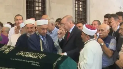 Erdoğan Profesör Emin Işık’ın cenaze törenine katıldı