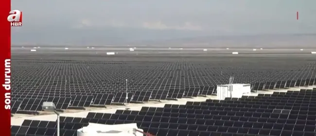 avrupanin-en-buyuk-gunes-enerjisi-santrali-kalyon-karapinar-gunes-enerjisi-santralinin-yuzde-90-tamamlandi-1671194146846.jpg Avrupa'nın en büyük güneş enerjisi santrali! Kalyon Karapınar Güneş Enerjisi Santrali'nin yüzde 90'ı tamamlandı - 3