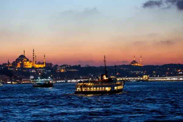 1661744891407.jpg Boğazlar’dan geçiş ücretini beş kat artırdı! Boğaz geçişine Montrö ayarı! - 6