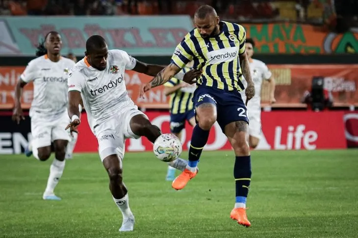 Alanyaspor - Fenerbahçe maçı sonrası olay sözler! Kırmızı kart ve iptal edilen gol...