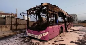 İETT otobüsü alev alev yandı