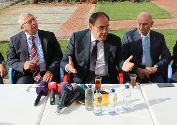 Yıldırım Demirören'den yabancı kuralı açıklaması