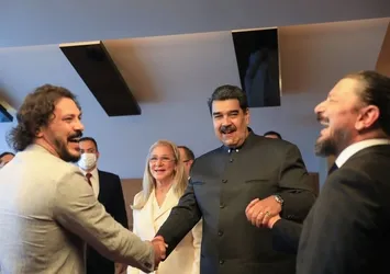 Venezuela Devlet Başkanı Nicolas Maduro Kuruluş Osman hayranı çıktı! Reyting rekortmeni dizi sınırları yıkmaya devam ediyor
