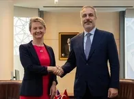 Bakan Fidan İngiliz mevkidaşı ile görüştü