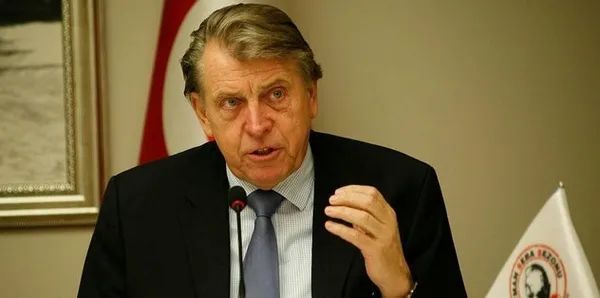 jaap-uilenberg-tff-mhk-egitim-danismanligindan-istifa-ettigini-duyurdu-1649085515931.jpg Jaap Uilenberg TFF MHK Eğitim Danışmanlığı’ndan istifa ettiğini duyurdu - 1
