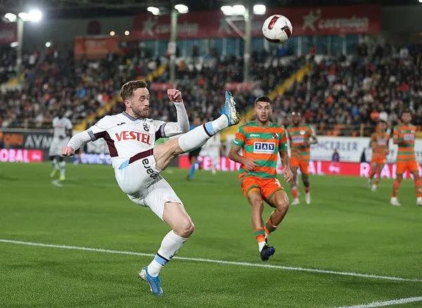 Fırtına farklı mağlup! Alanyaspor evinde ağırladığı Trabzonspor’u mağlup etti | İşte maçta yaşananlar...