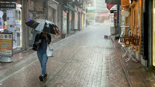 Meteoroloji'den son dakika hava durumu açıklaması! Kuvvetli yağış ve rüzgar uyarısı | 14 Temmuz 2020 hava durumu - 4