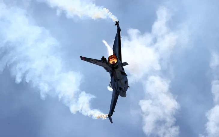 SOLOTÜRK’ten büyük başarı! Son manevrasıyla kabiliyeti F-16’yı geçti