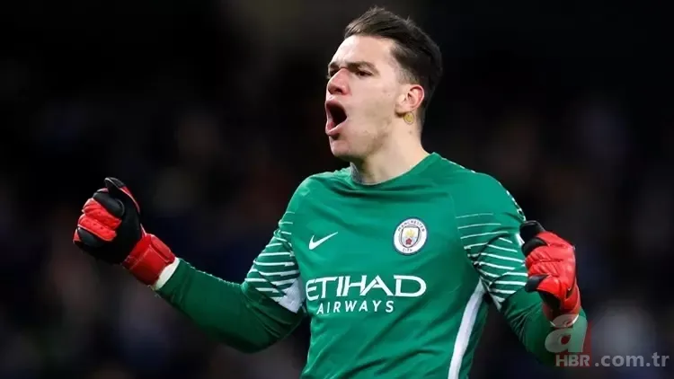 Galatasaray'dan çifte transfer operasyonu! Menajeri İstanbul’a gelecek 3