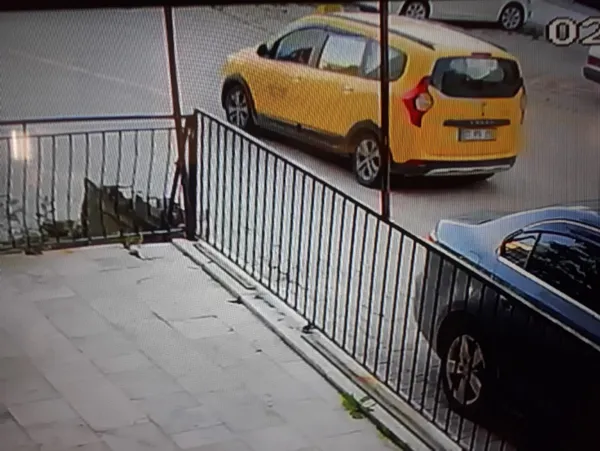 İYİ Partili Halil Öztürk makam şoförünün eşiyle yasak aşk yaşıyordu! Skandal büyüdü